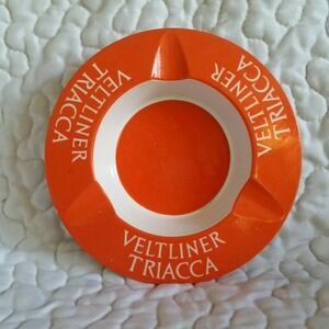Vintage Veltliner Triaca Orange White Ashtray Tobacianna Ornamin 4132 Round